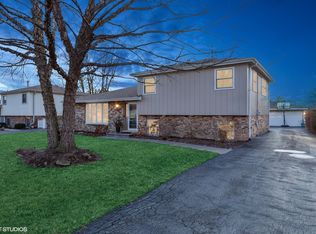 16020 Long Ave, Oak Forest, IL