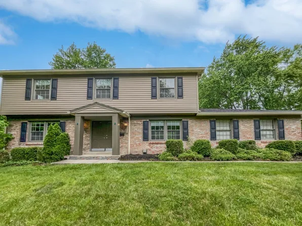 832 Exmoor Dr, Cincinnati, OH 45240