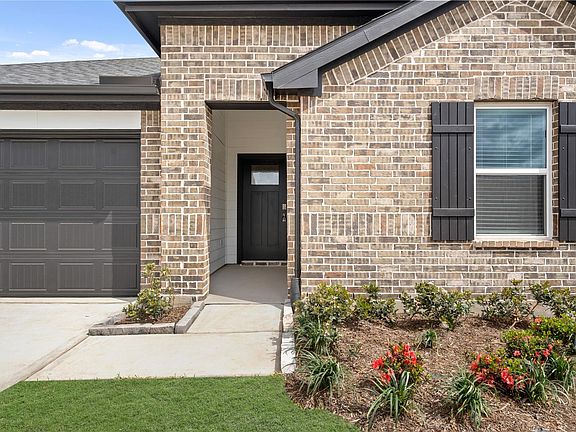 5th image of 31110 Winchester Falls Ct