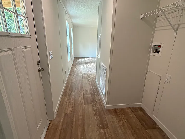 102 Adams St — Photo 11