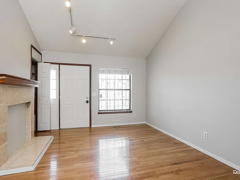 4820 S Zeno St — Photo 6