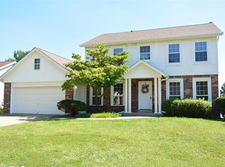 69 Gray Owl Garth Ct, Saint Peters, MO 63304