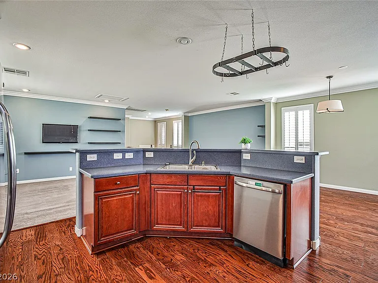 10131 Hollis Mountain Ave — Photo 20