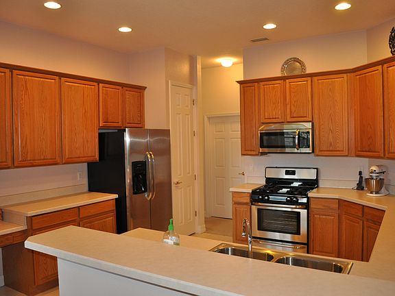 2nd image of 10040 Remington Dr