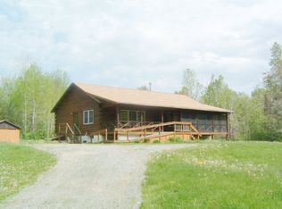 334 Woods Falls Rd, Altona, NY 12910