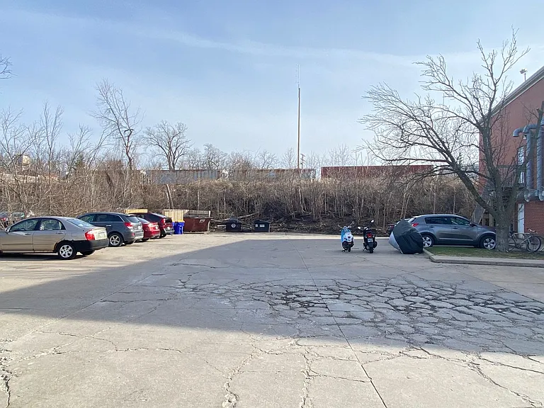 624 S. Gilbert Street — Photo 25