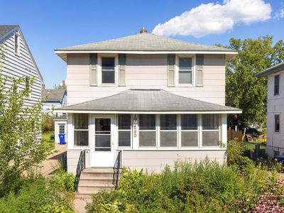 690 Hall Ave, Saint Paul, MN, 55107