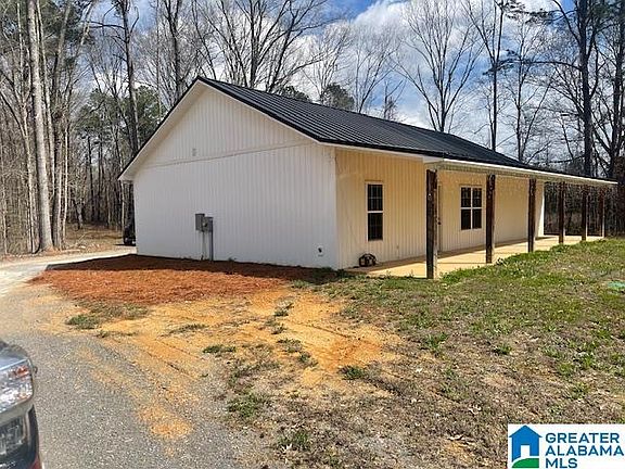 3rd image of 721 Huff Ln