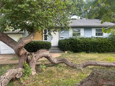 905 Delaird Dr, Saint Louis, MO, 63137