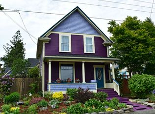 2419 F St, Bellingham, WA 98225