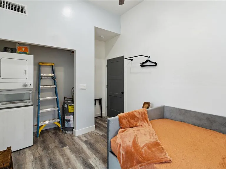 1701 W Mitchell Dr #CASITA — Photo 11