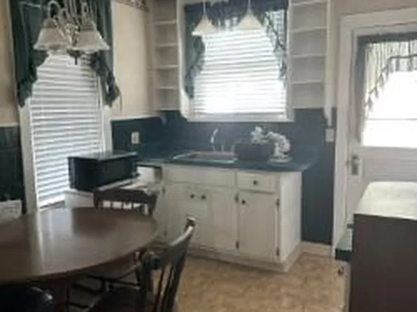 2319 Cumberland Ave, Reading, PA 19606