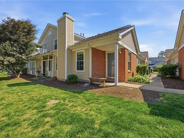 1623 Orchard Grove Dr, Chesapeake, VA 23320