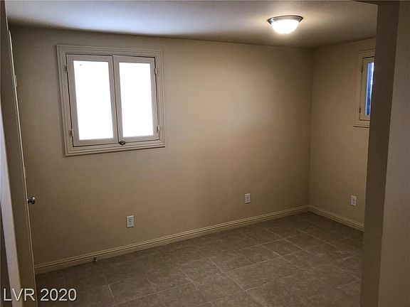 3rd image of 663 C Ave