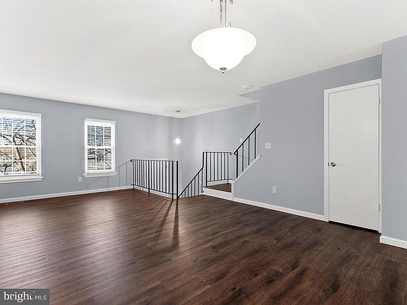 4th image of 708 Ivy League Ln Unit 12-68