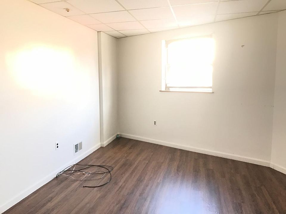 1st image of 1036 E Passyunk Ave
