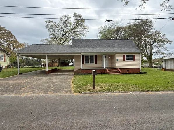 74 5th St, Trion, GA 30753