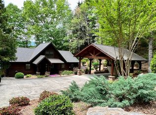 316 Cherokee Ridge Rd, Tamassee, SC 29686