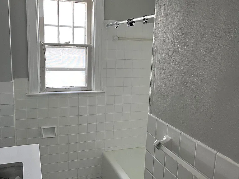 113 1st Ave #2 — Photo 5