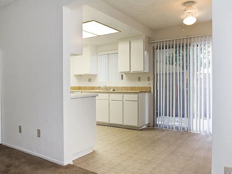 8080 Whitaker St — Photo 7
