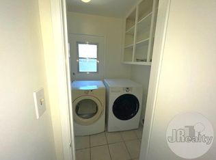 5521 W 138th Pl, Hawthorne, CA 90250