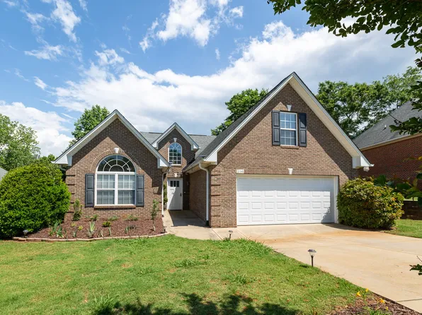 216 N Hamlet Ct, Moore, SC 29369