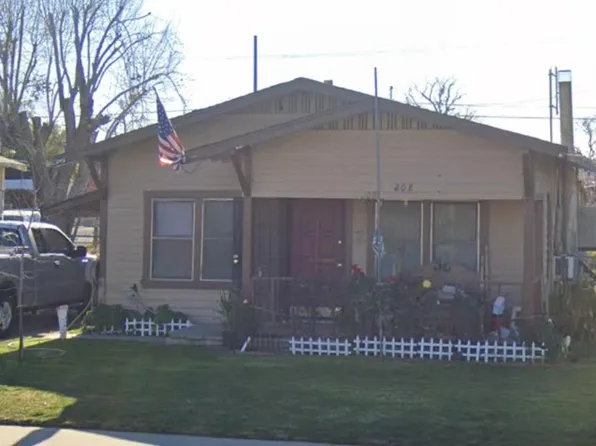 208 California Ave, Shafter, CA 93263