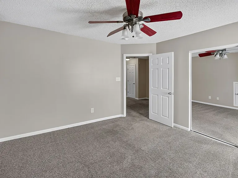 10745 Glenluce Ave — Photo 24
