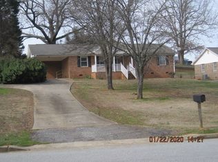 9766 Highway 221, Woodruff, SC 29388