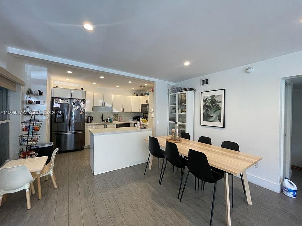 1st image of 3741 NE 170th St APT 1