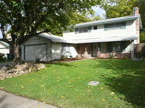 4880 Papaya Dr, Fair Oaks, CA 95628