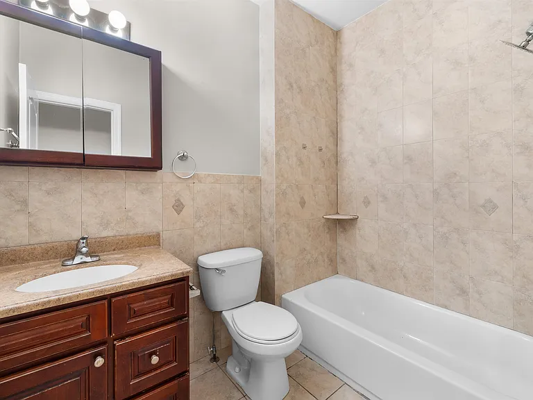 392 Liberty Ave #1 — Photo 17