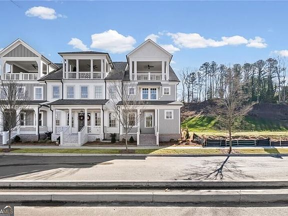 2nd image of 533 Groover St