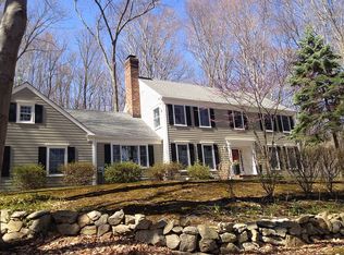 15 Parsonage Lot Rd, Lebanon, NJ 08833