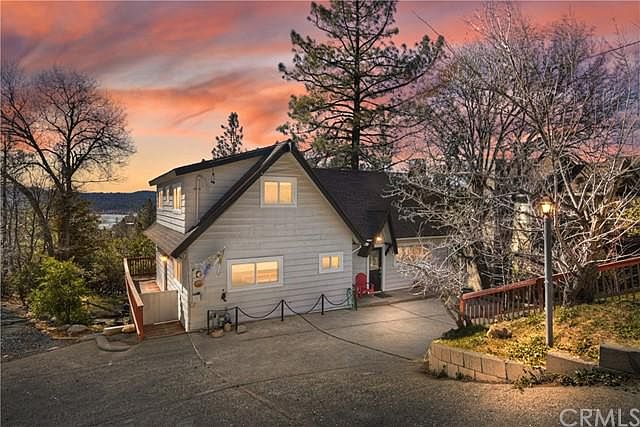 1st image of 1224 Glacier Dr