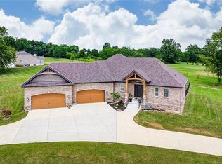 7118 Sheffield Way, Waynesville, OH 45068