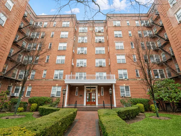 68-37 108th Street image 1 of 19