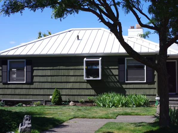 6027 39th Ave SW, Seattle, WA 98136