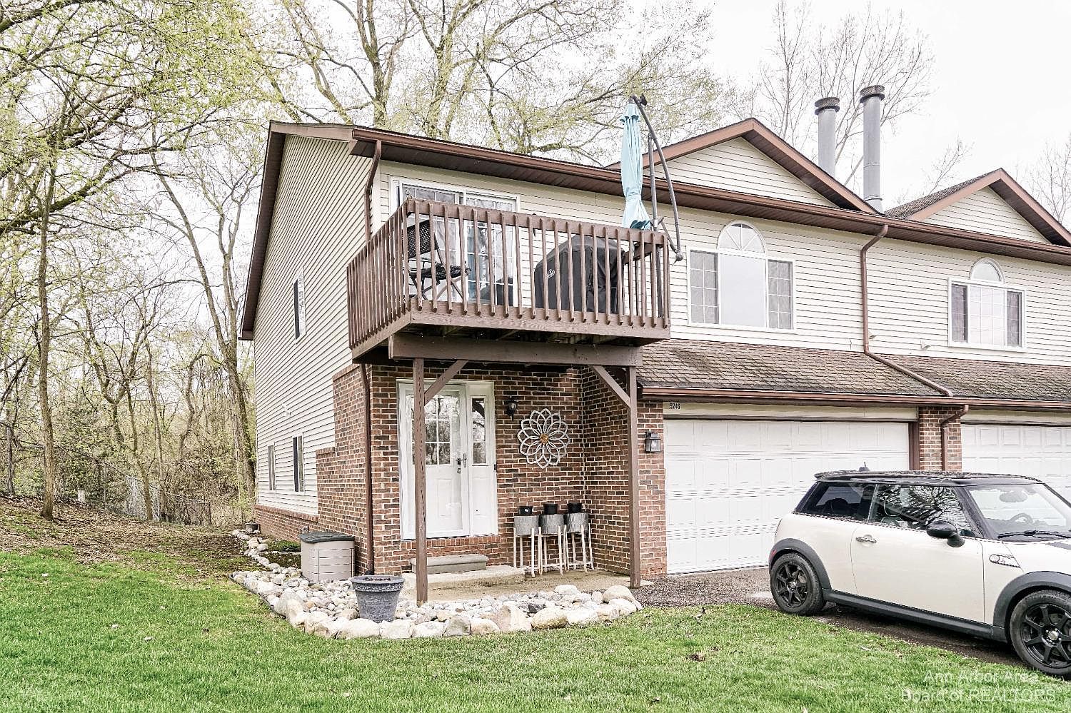 9246 Lake Pine Dr, Whitmore Lake, MI 48189 Zillow