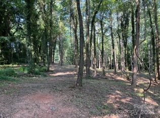 4 12th St SE, Hickory, NC 28602