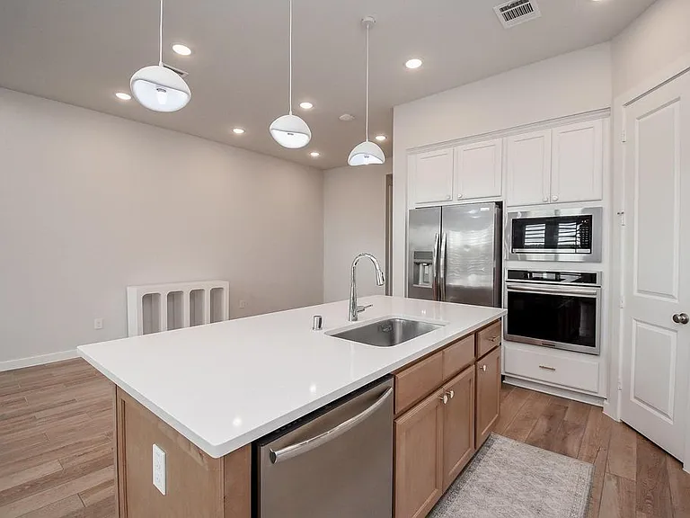 16635 Bristol Steel Ln — Photo 12