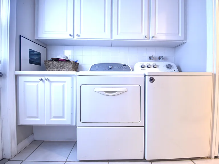 washer/dryer