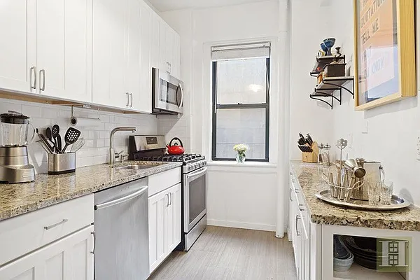 Sold by Halstead Real Estate | media 8