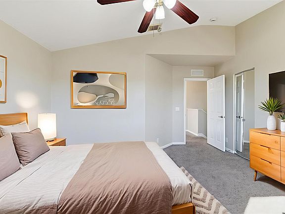 5th image of 3064 Waddell Avenue