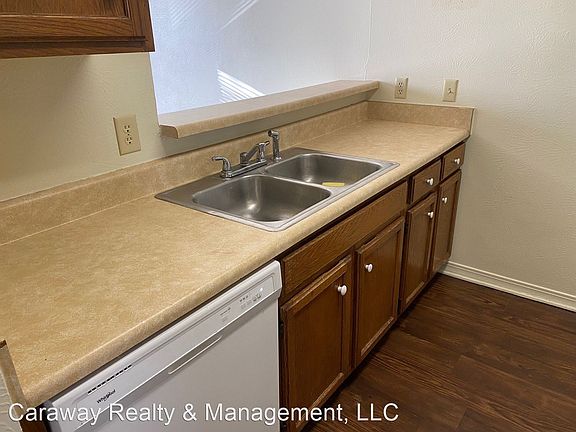5th image of 5705 E Texas St APT 42