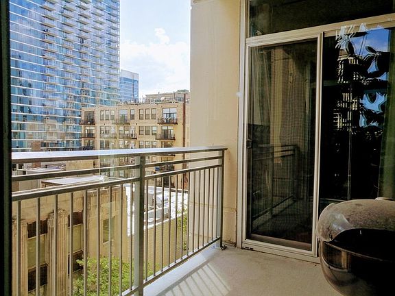 4th image of 1250 S Michigan Ave Unit 601