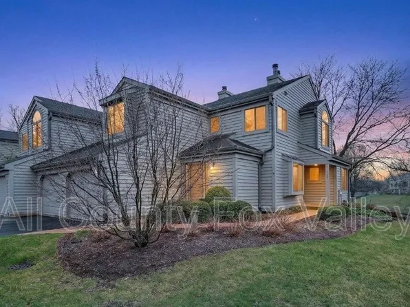 962 Shoreline Rd, Lake Barrington, IL 60010