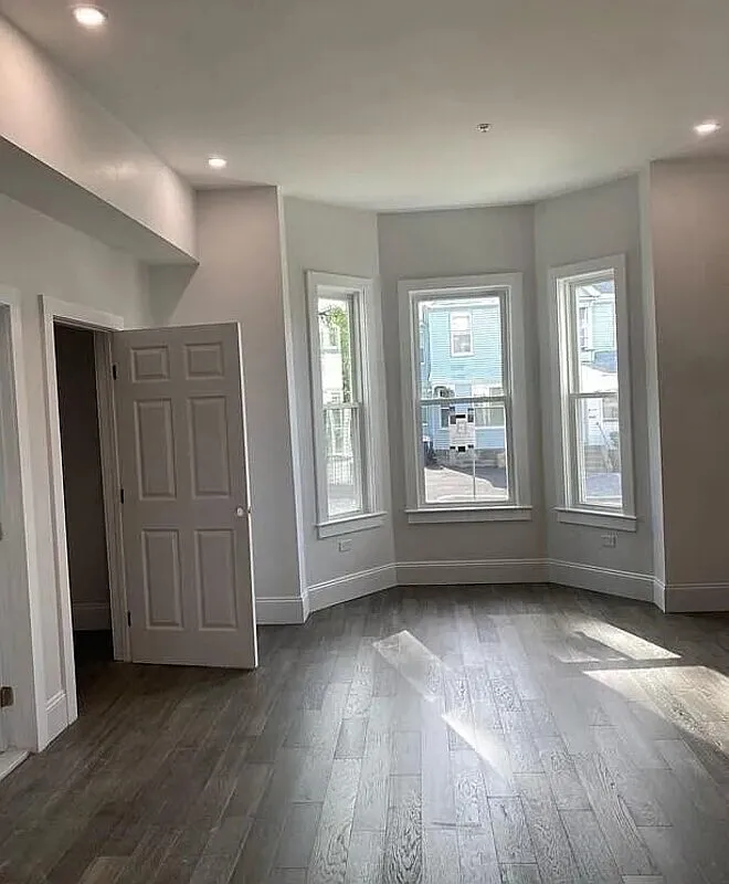 2 bed, 2.0 bath, $1,690 — Photo 3