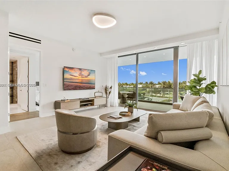 10203 Collins Ave #305 — Photo 3