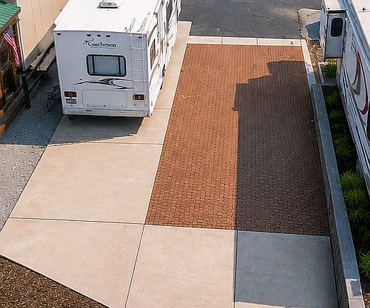 3rd image of 235 Tall Pine Loop S #75